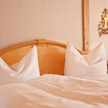 Hambergers Posthotel Gasthof 3*